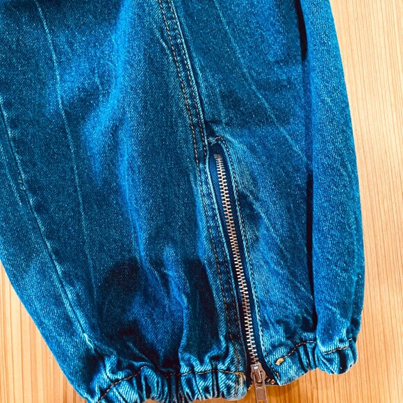 Women's Forever 21 Denim Jogger Cargo Oversize Jeans Size 31 - Picture 3 of 10